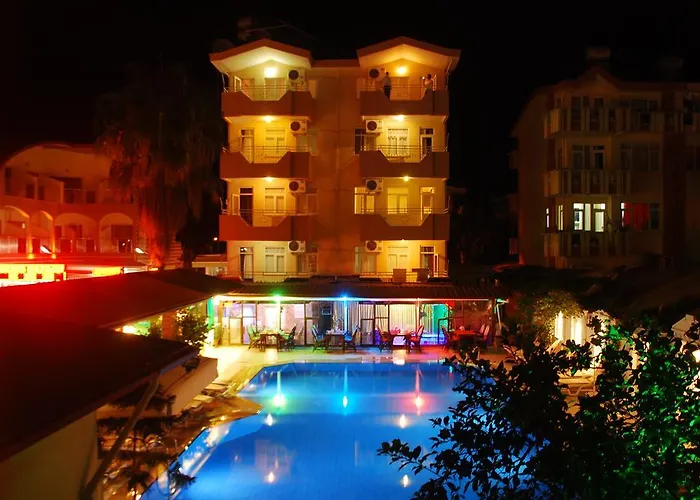 Side Orientt Apartments